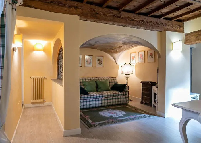 Daire Beatrice By Halldis *