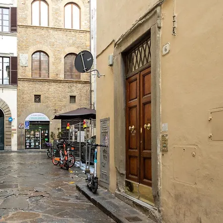 Beatrice By Halldis *